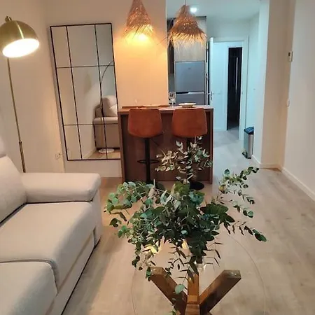 Apartment Old Town Ground Floor New Apartment, Beach, Parking