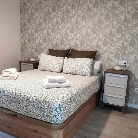 Old Town Ground Floor New Apartment, Beach, Parking Apartment *